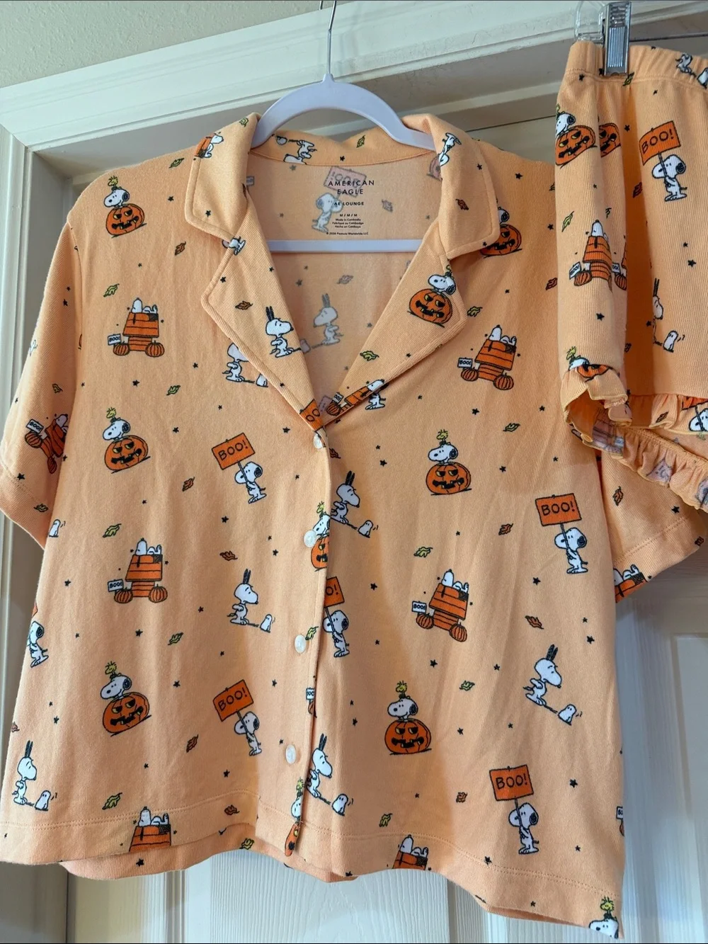 American Eagle Luxe Peanuts Orange Halloween Snoopy Pajama Set Sz M. Box56 - Picture 3 of 5